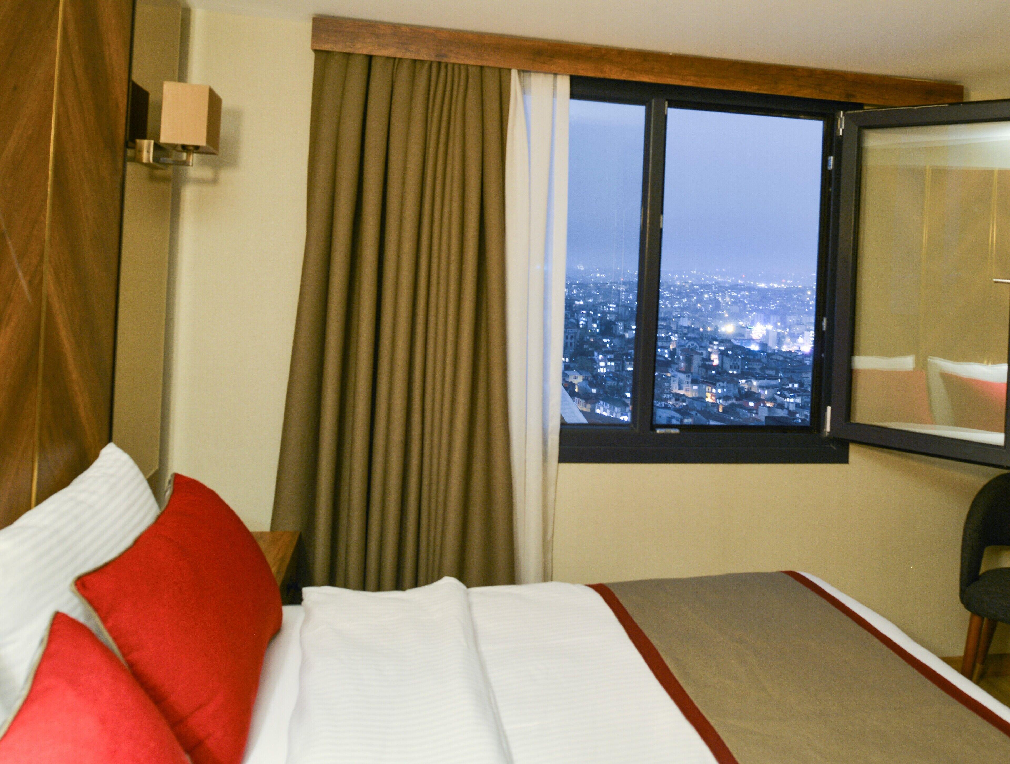Celine Hotel Taxim — Foto’s 1